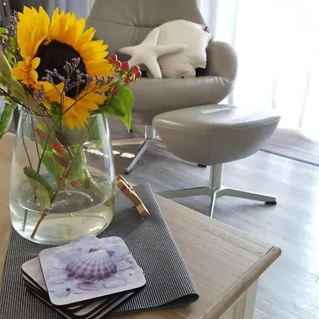 Inselmaedchen - Duene 11 *